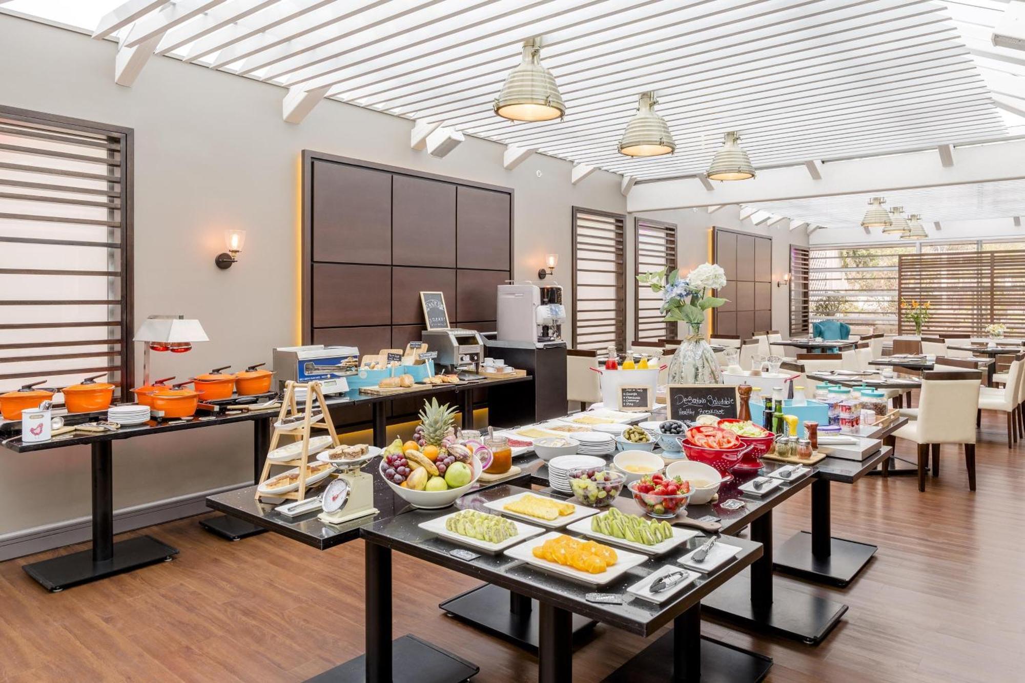 Four Points By Sheraton Santiago de Chile Exteriör bild